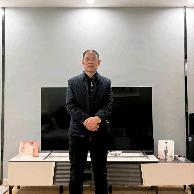 低调做人，风雨同舟