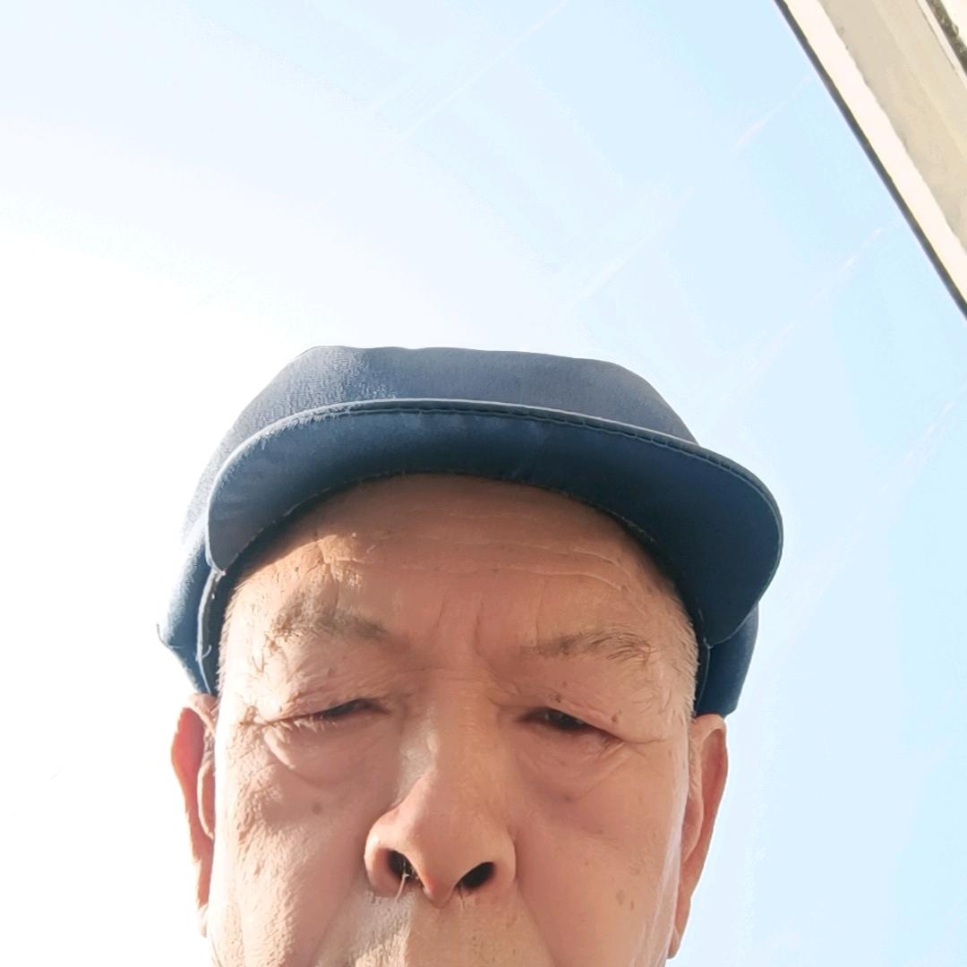 老不服輸老人也要消撒