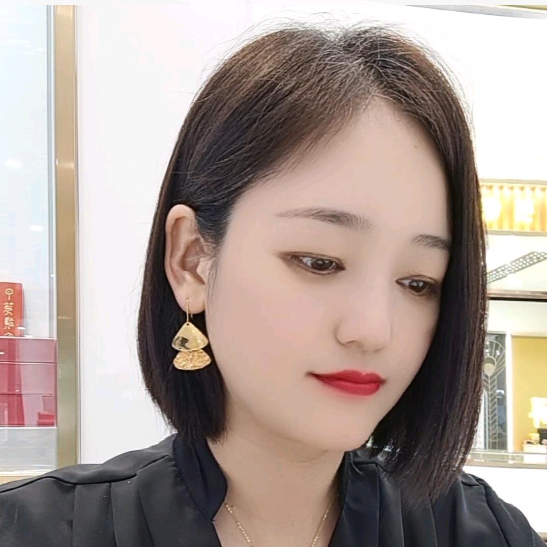 珠宝姐小敏