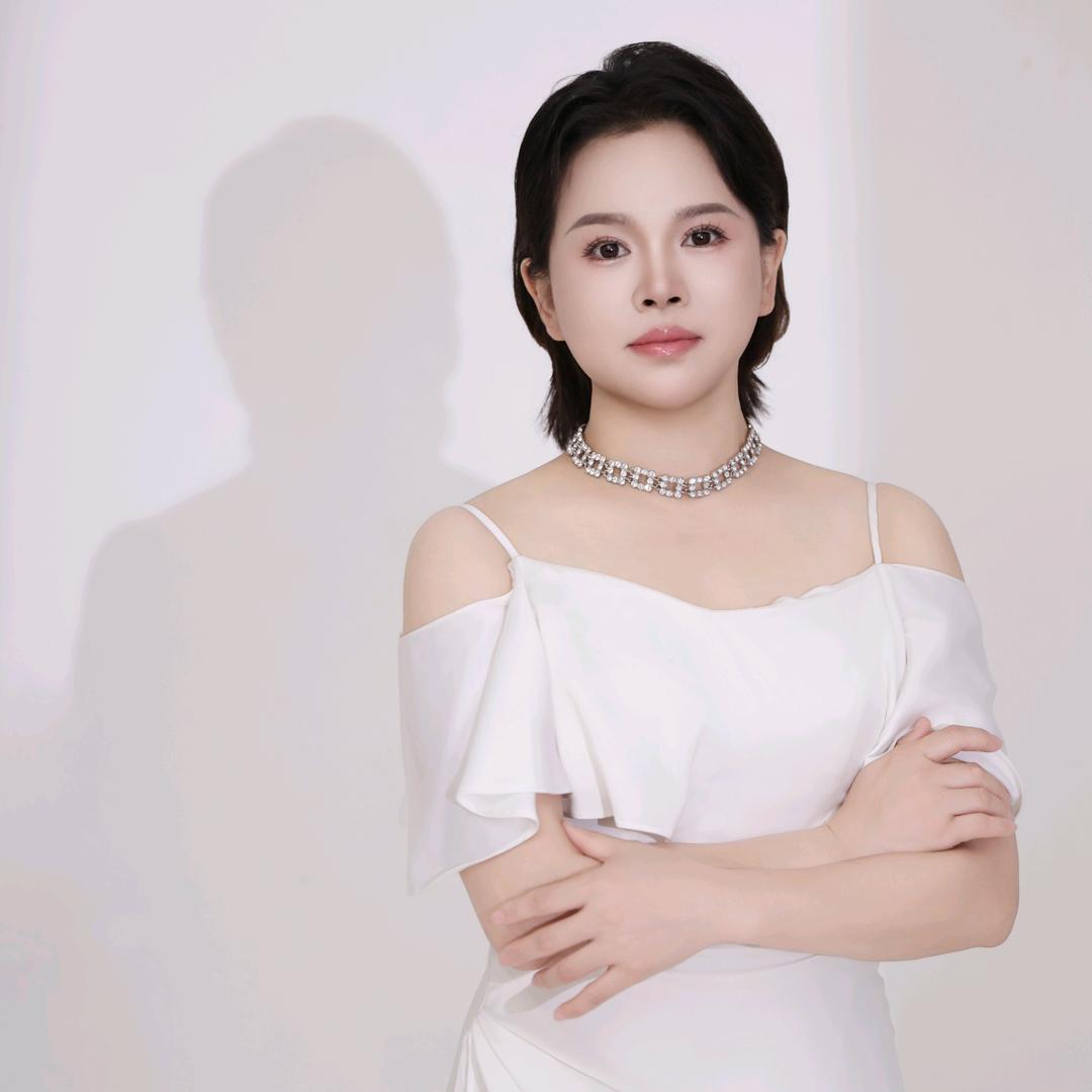 白玉美肤国民水光娟