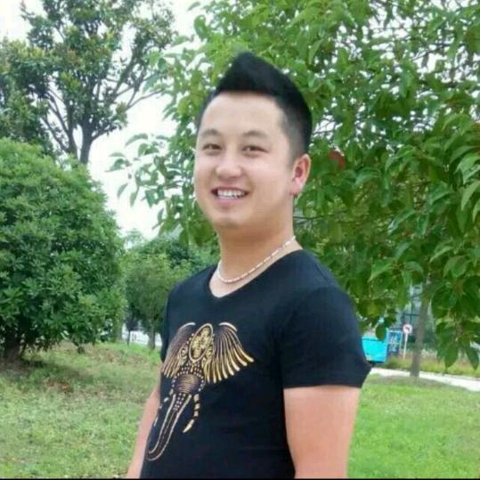大师兄    华强