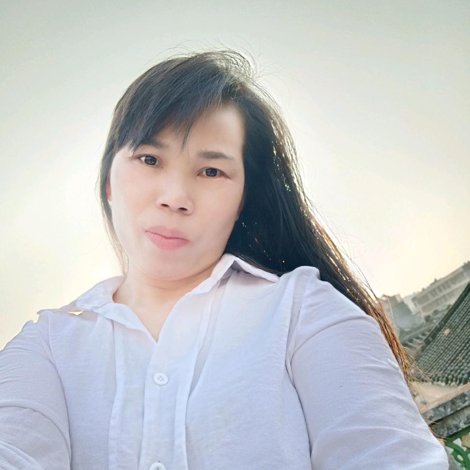 小莹