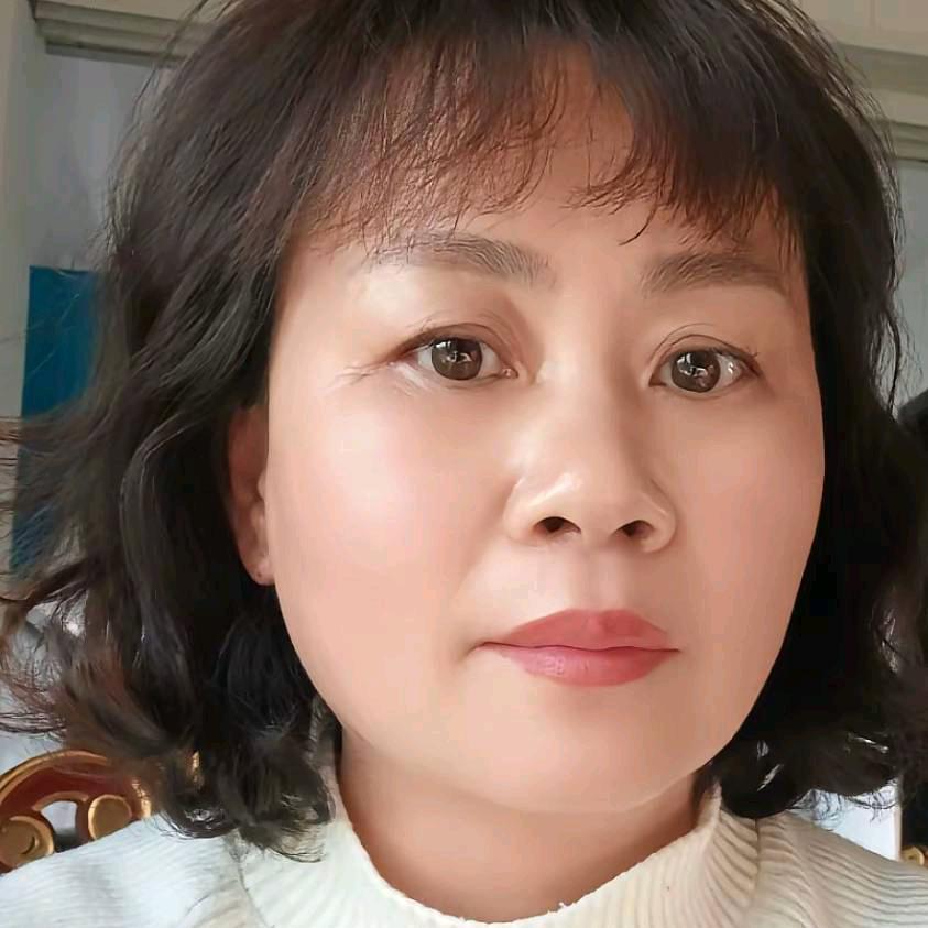 回眸一笑(赵姐)