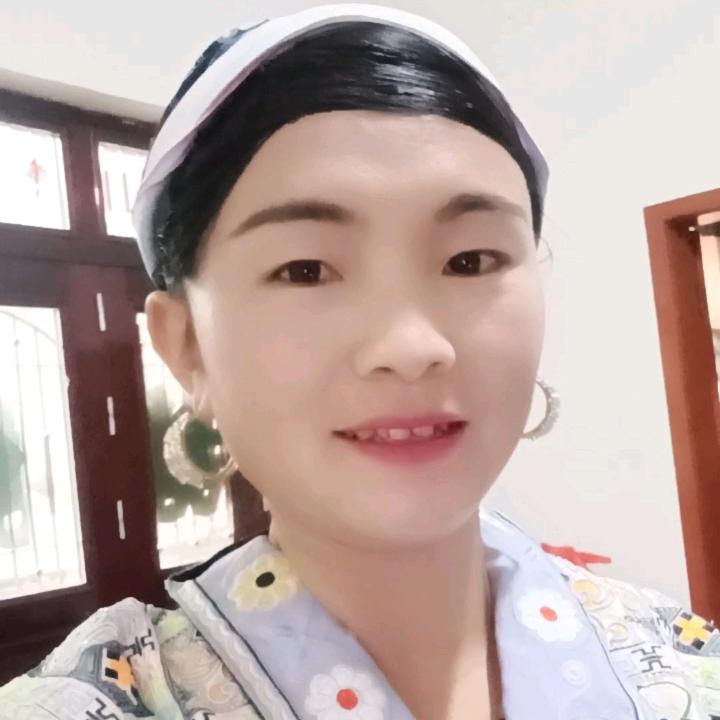 许梦，贵州打芽妹