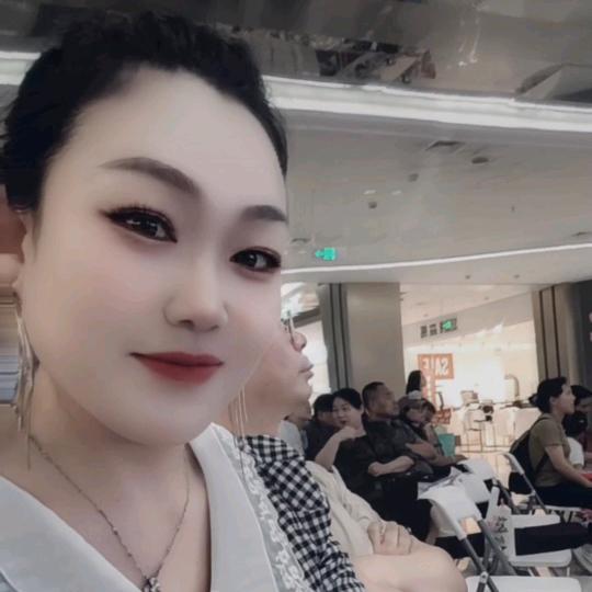༺大愛（艾）东山小丽༻