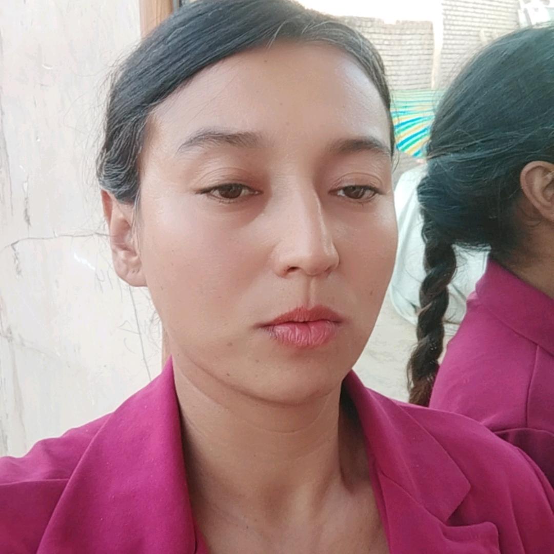 吐尔逊姑丽·阿布力孜