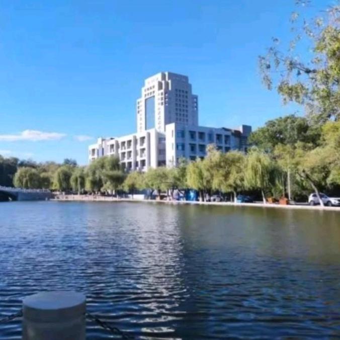 李伟老师报志愿