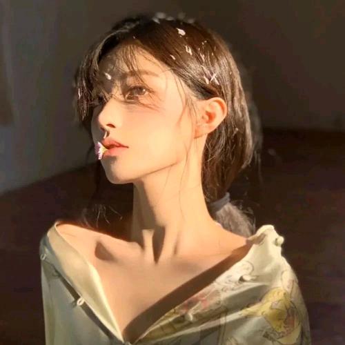 小糊涂晒太阳☀️