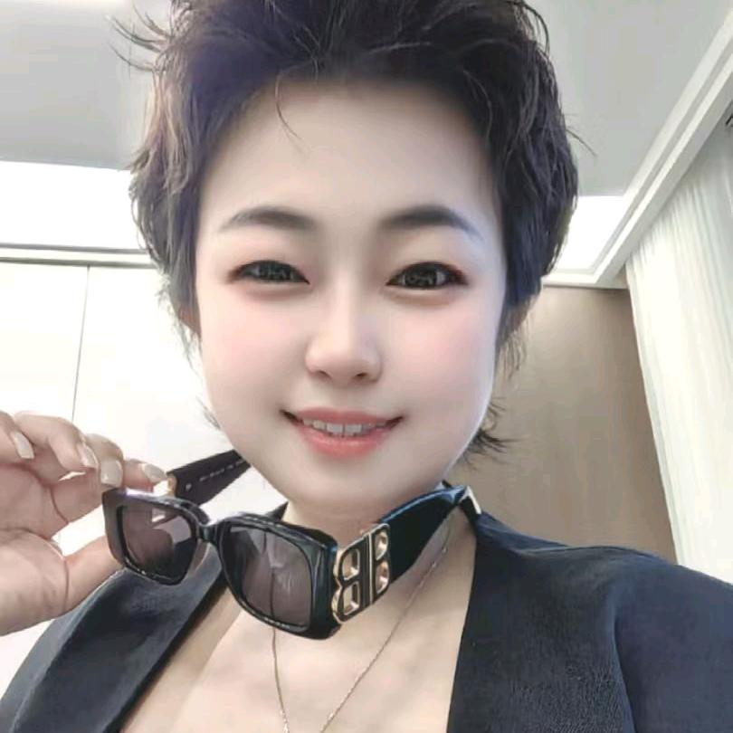 石小燕