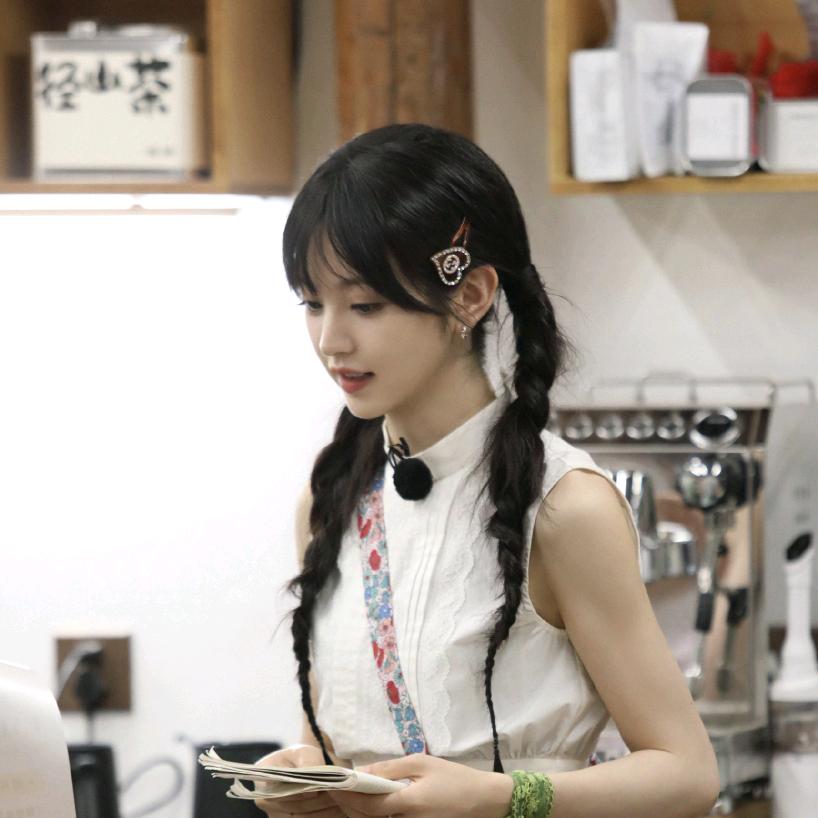 绘凝汐