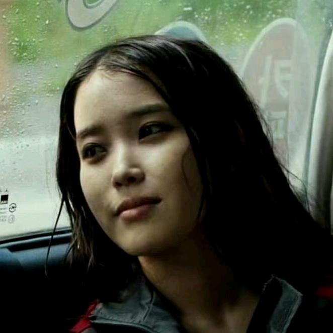 字母猪精唯一蝶塑