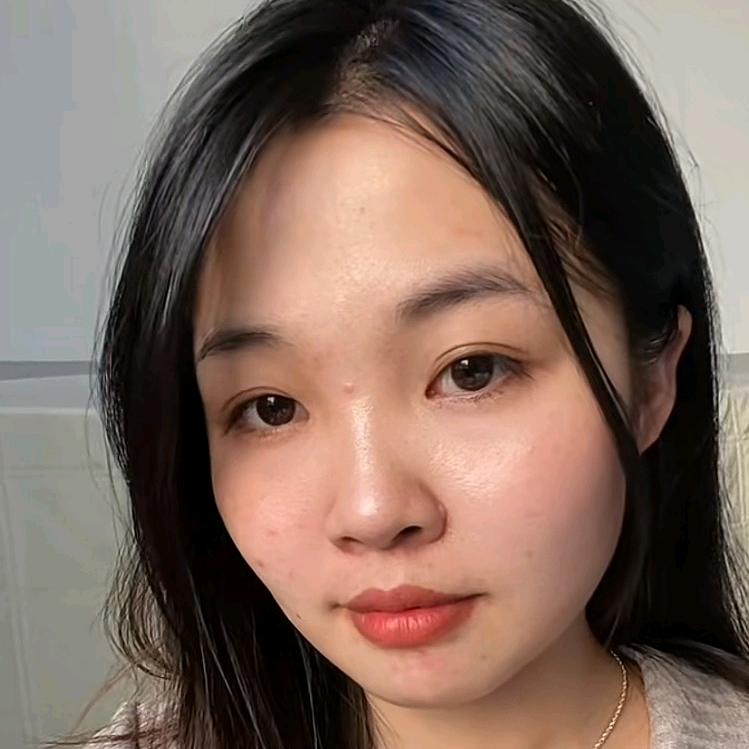 半盏春愁入酒