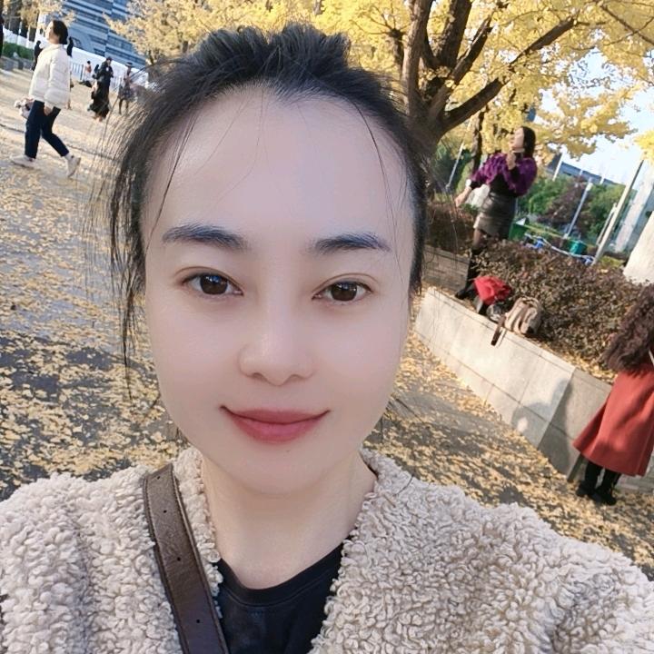 @李芳