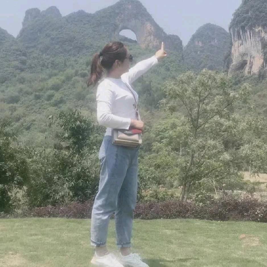 金哈哈