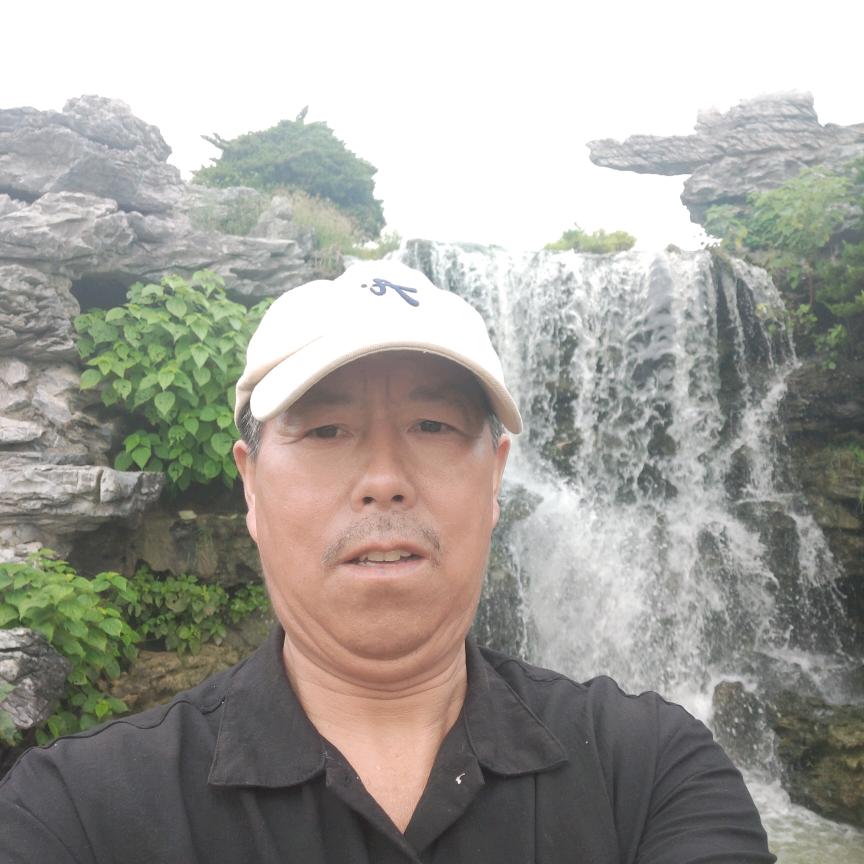 空中飞翔1㇏，
