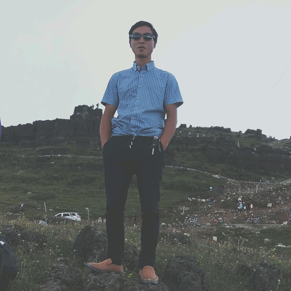 老店镇大海村养种牛小蒋