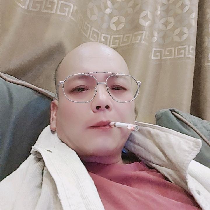 康志强