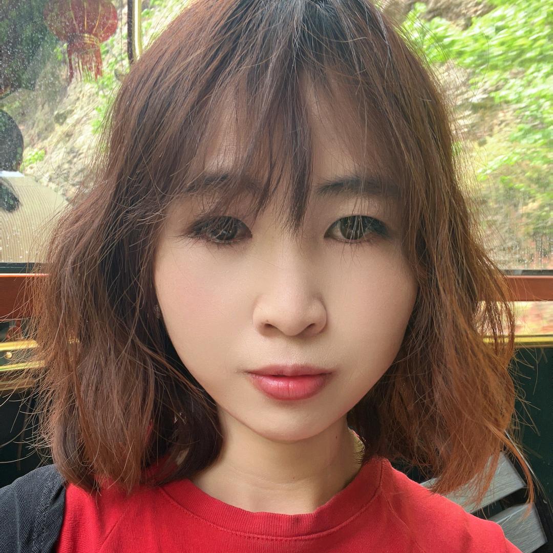 是你的小艳吖～