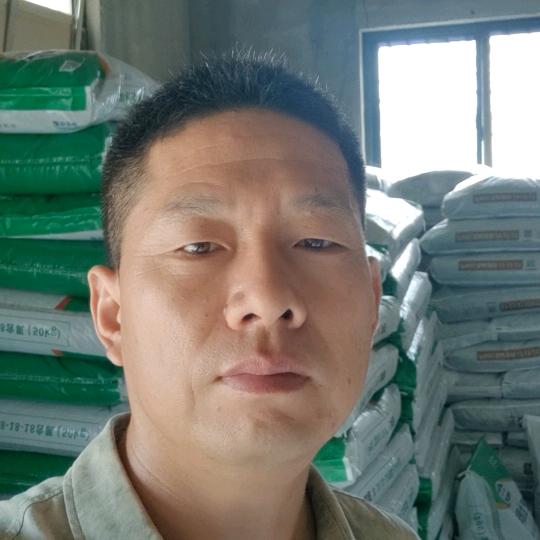 @俏大嫂尉氏县雷五现农资超市