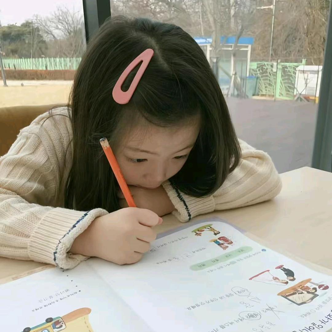 🎧莓有烦恼💮