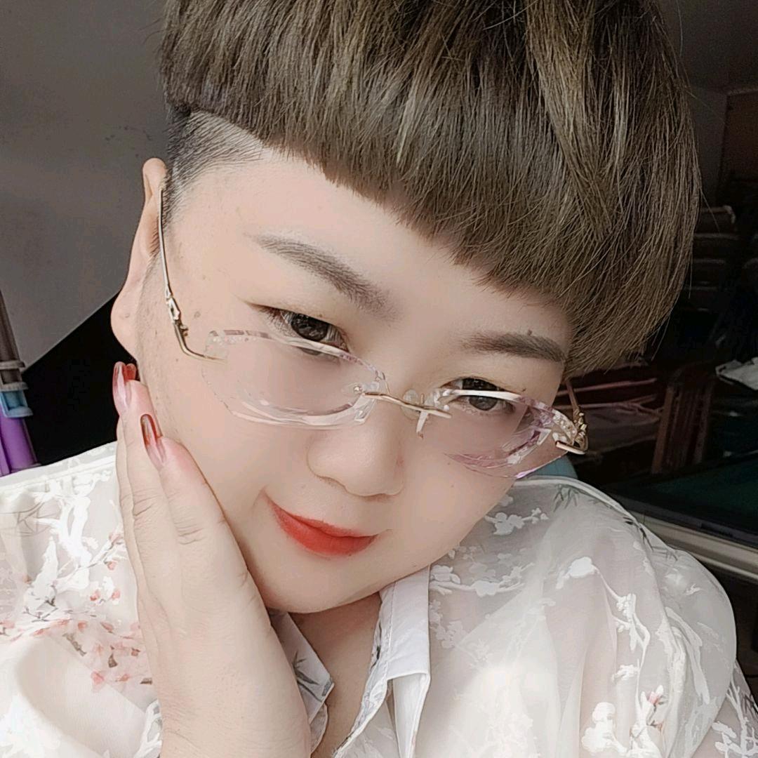 菲菲姐