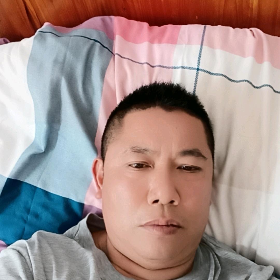 月亮下的单身