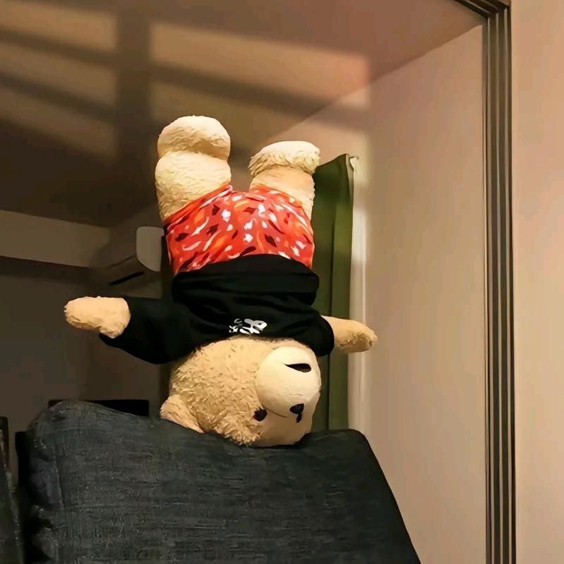 y某人