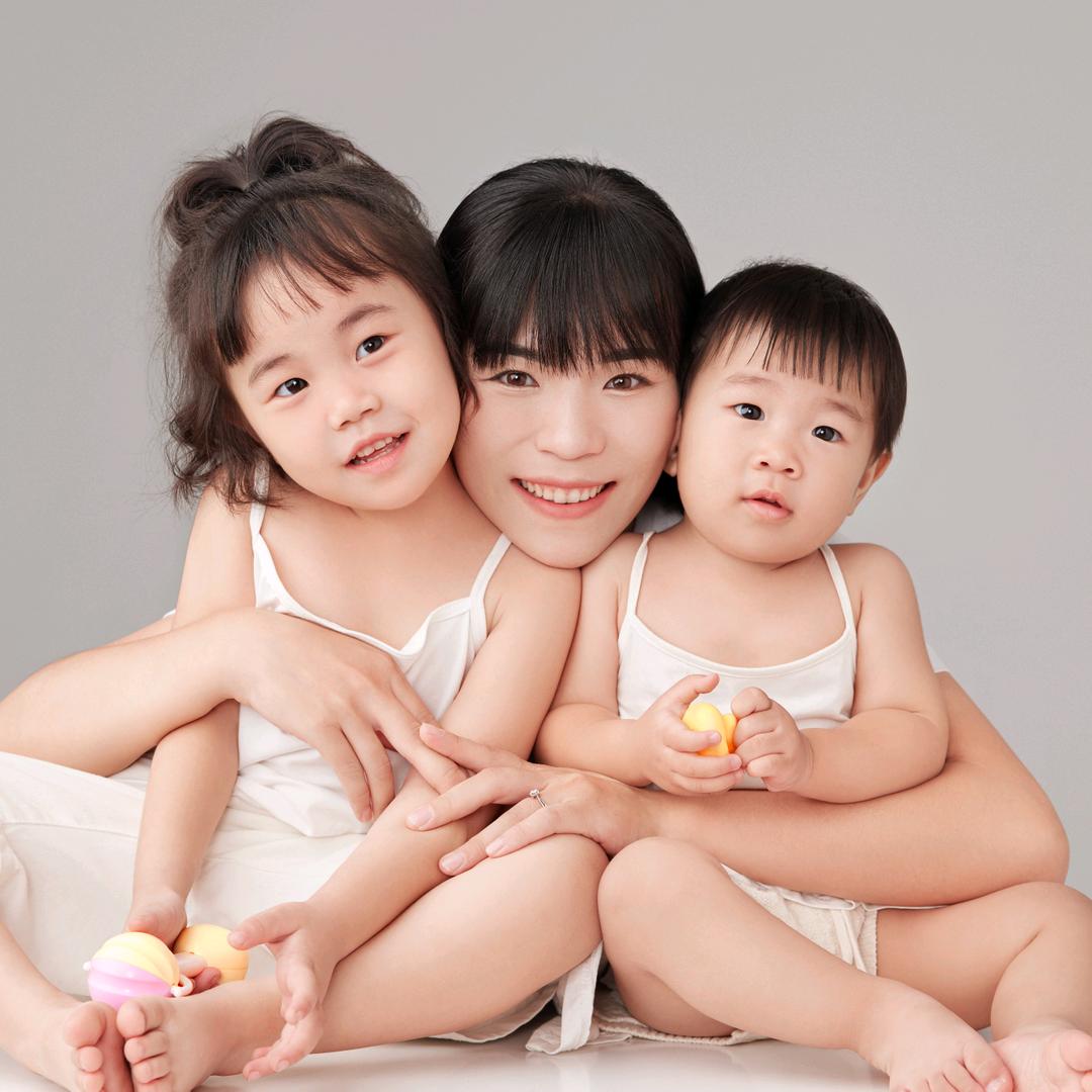 新罗区光合流年婚纱摄影工作室
