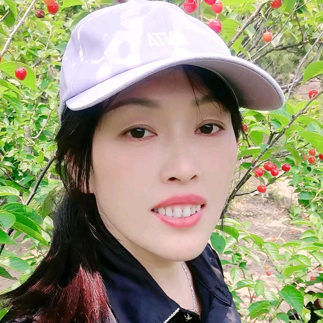 王姐现做现卖草鸡蛋糕