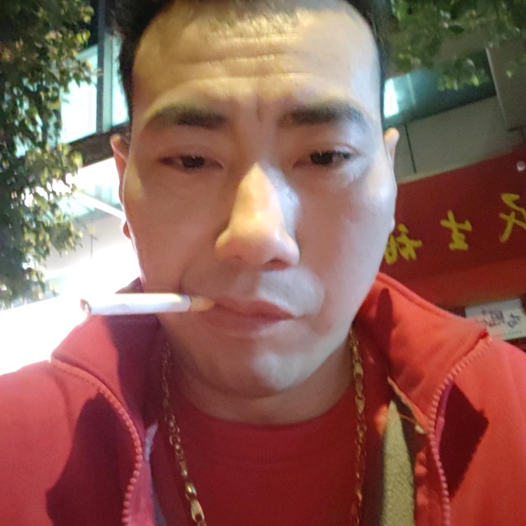 月下饮茶