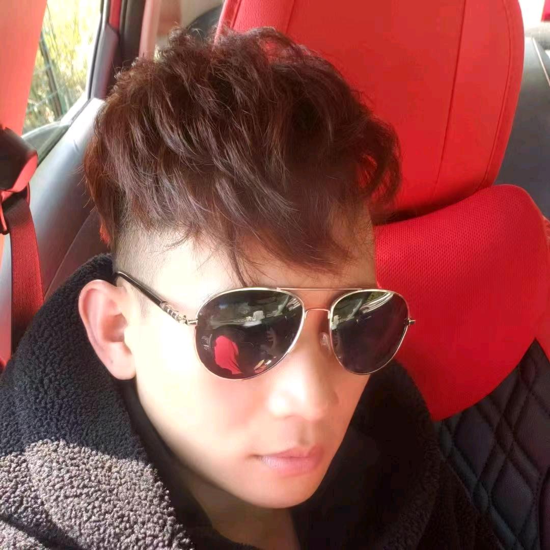 李先生，