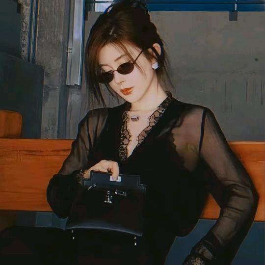 大牌女装授权合集OOTD穿搭