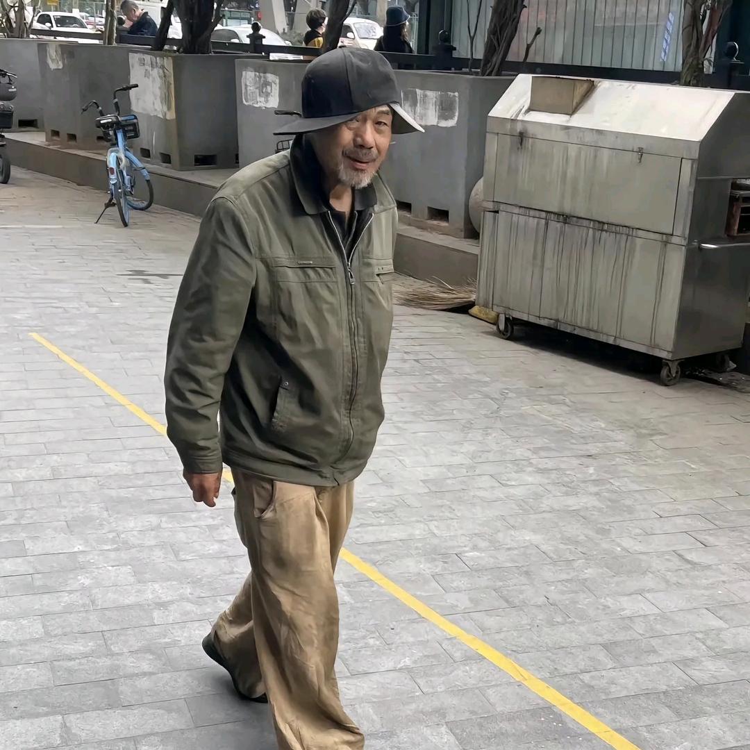 来碗酸辣粉
