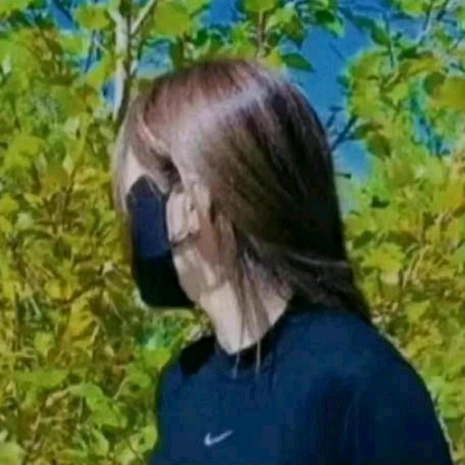 1376