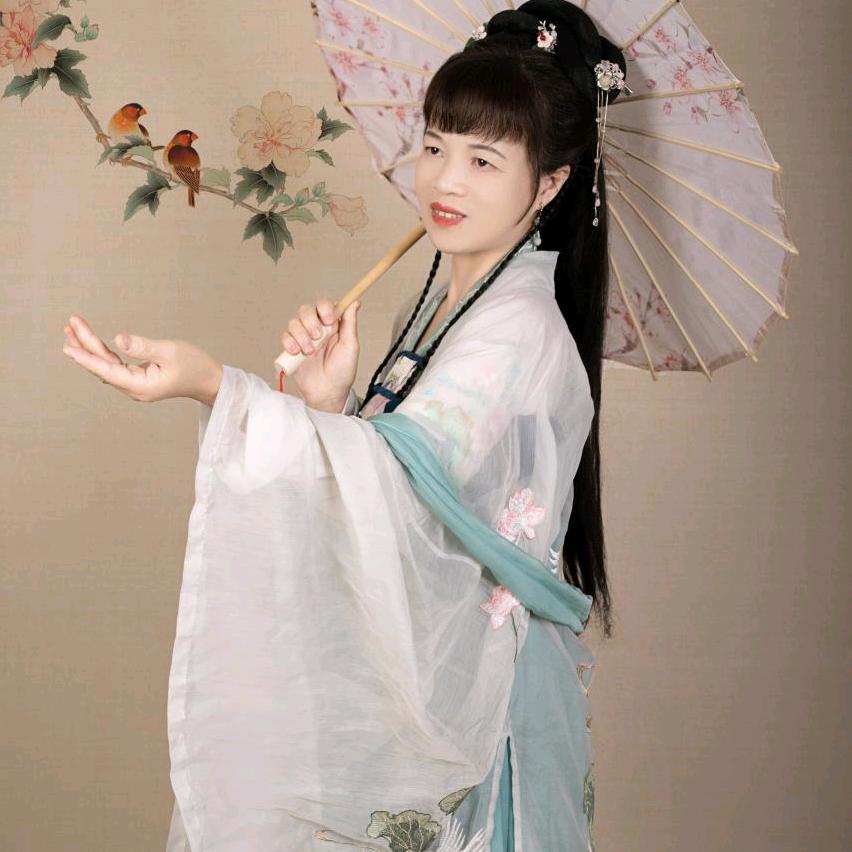 王小花，