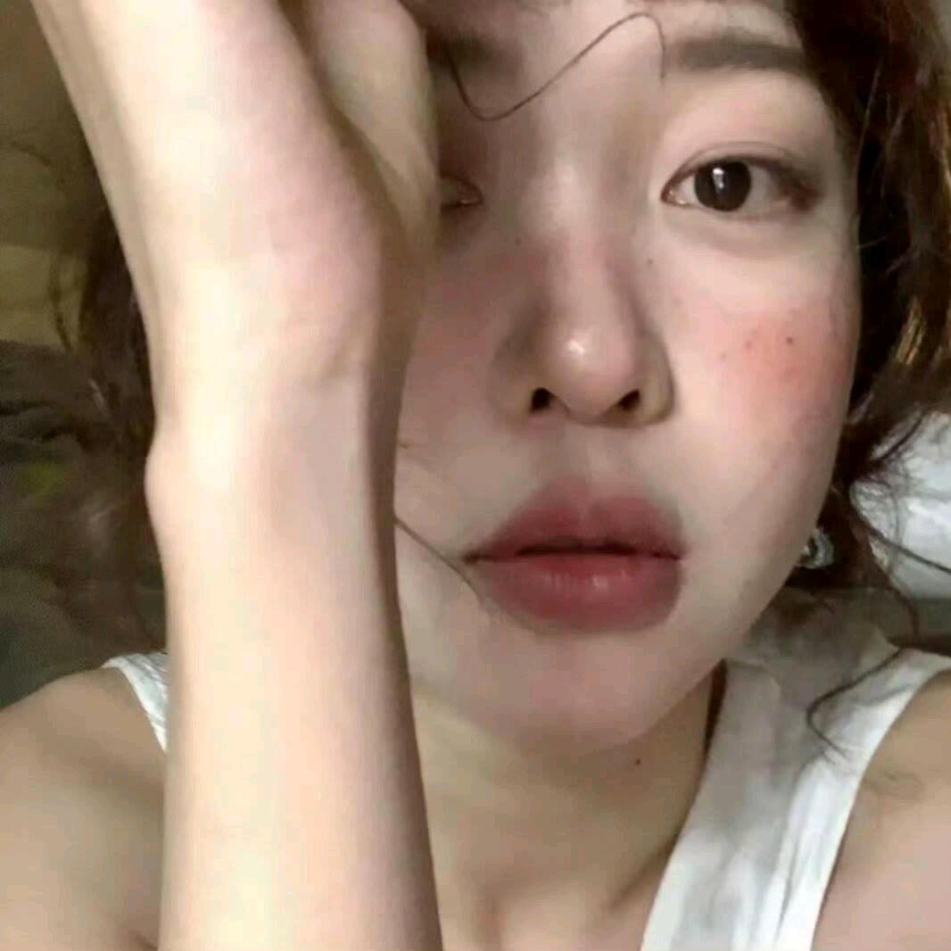 Yy