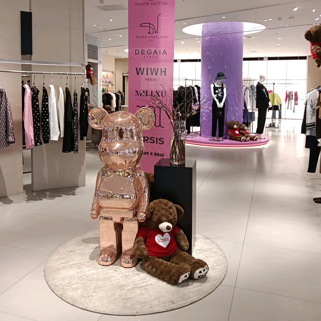 新疆乌鲁木齐红山mall品牌集合厅