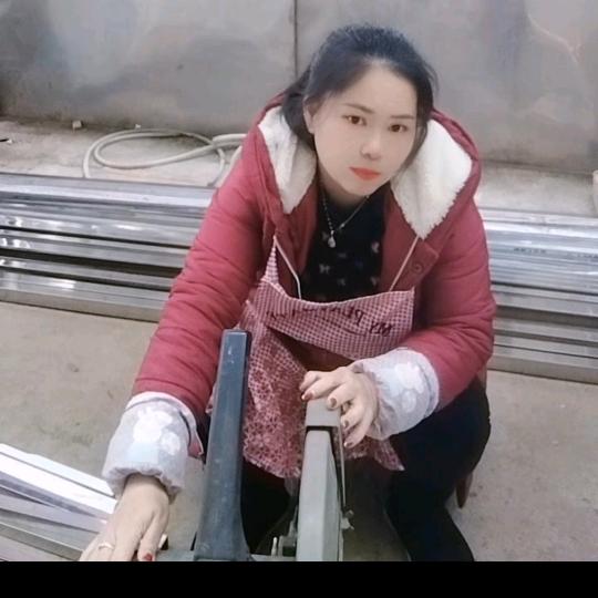 阿♥秋♥～😄😄