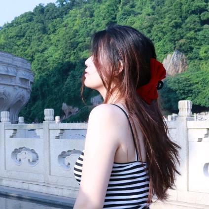 这周也要努力妮