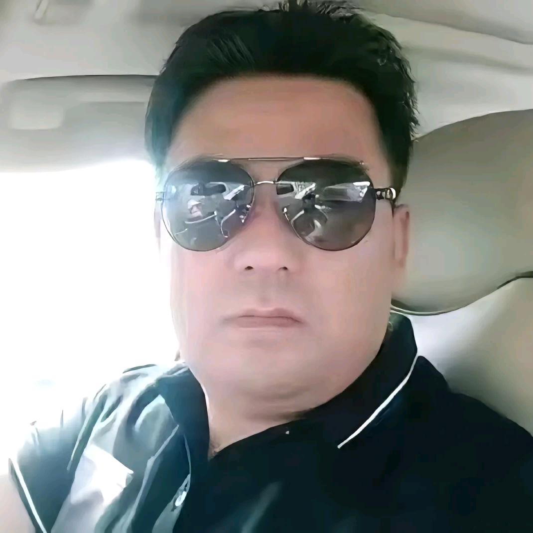 装修建材公司栋总