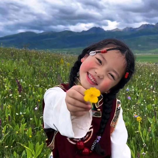 𝓮𝓵𝓲𝓮𝓿𝓮𝓻 信徒.🦋