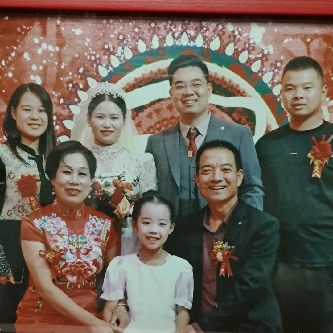 不帮  不借  不同情