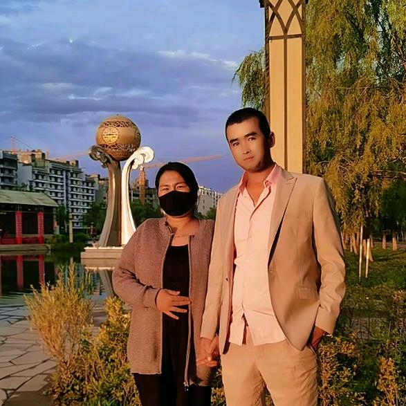 𝓕𝓪𝓡𝓾𝓗↜♥↝