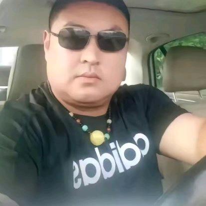 风骚帅哥勾老奶