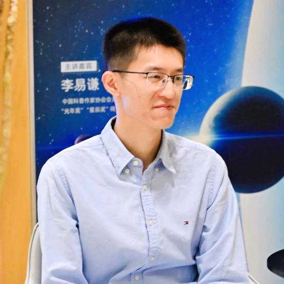 李易谦