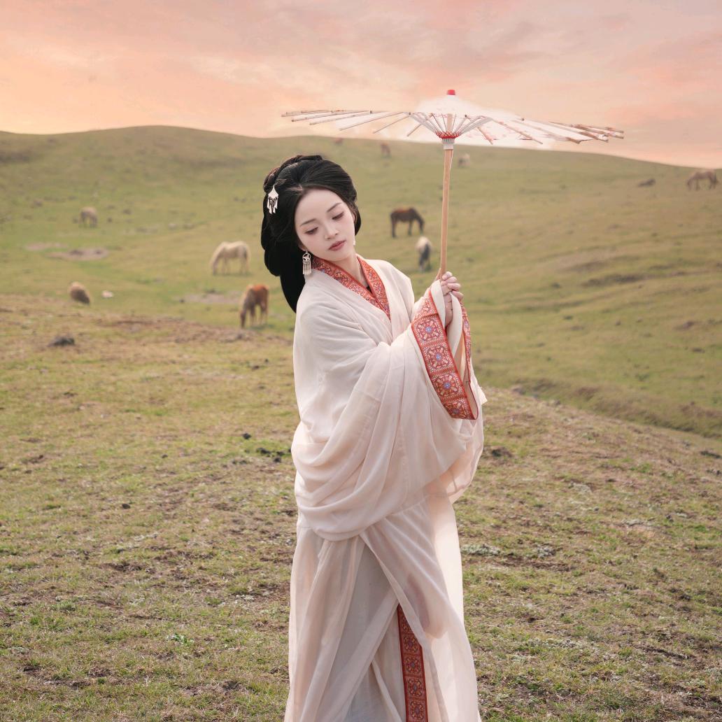 乌蒙大草原小咩羊旅拍～叶子
