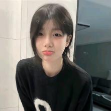 玉玉子˃̣̣̥᷄⌓˂̣̣̥᷅