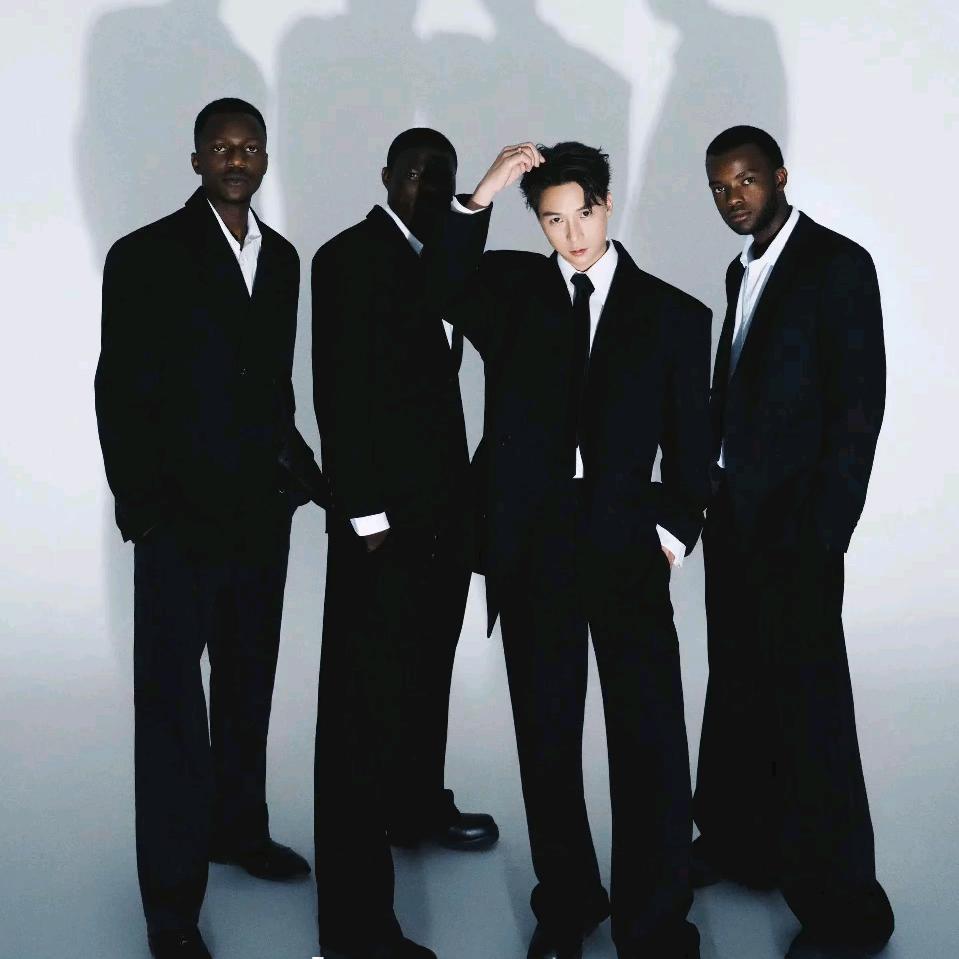 hello家的小吴✨