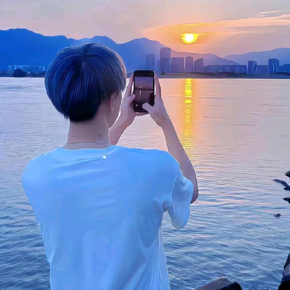 A  🔅࿚໌້ᮨ晚风꯭ꦿ꯭💯