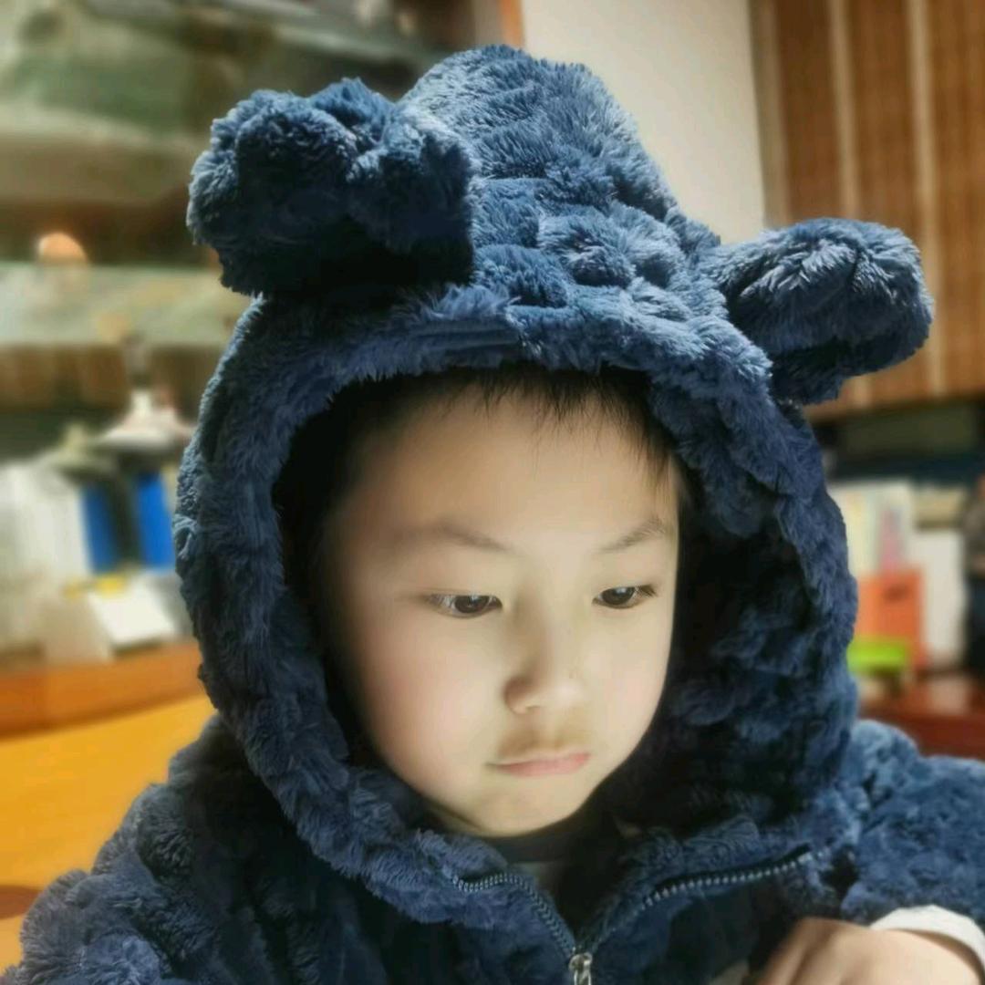 左手一个潇右手一个怡